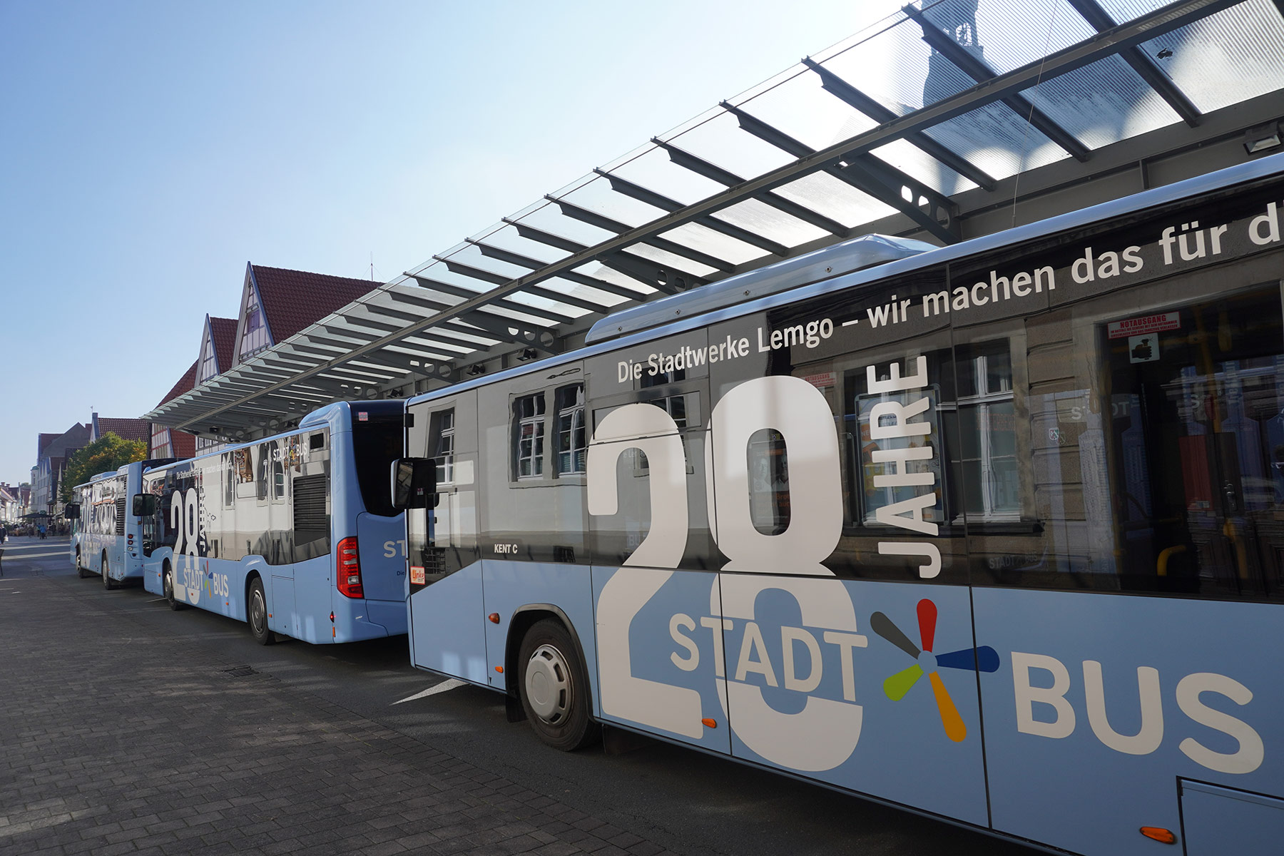 Stadtbusse am Lemgoer Treffpunkt